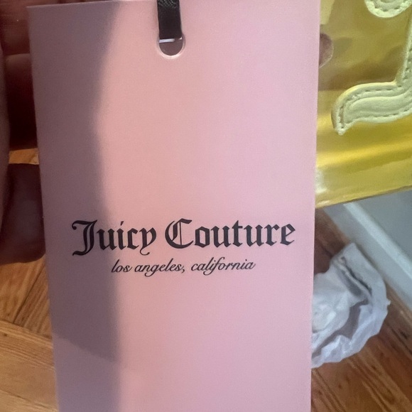 Juicy Couture Yellow Gelato Camera Bag - Picture 5 of 5